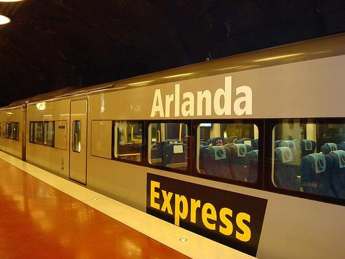 Arlanda Express tren entre aeropuerto y Estocolmo
